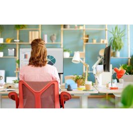 Logitech ERGO K860 Teclado Ergonómico Avanzado para Escritura Natural con Soporte de Muñeca