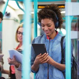 Pocketbook InkPad Color 3 Lector Electrónico 7.8" Pantalla E Ink Kaleido 3 Color 32GB