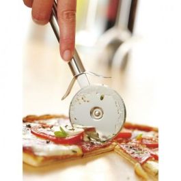 WMF 1871346030 Cortador de Pizza Profi Plus de Acero Inoxidable 19.8 cm con Agujero para Colgar, Apto Lavavajillas