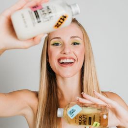 Mix & Shout Rutina Equilibrante LOTE 4 pz Set Peluquería Champú Acondicionador Retinol Natural Bakuchiol Revitaliza Melena Fortalece Cuero Cabelludo