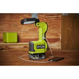 Ryobi RYO4892210236968 Lámpara LED 18V - 1500/700/200 Lúmenes, Puertos USB-A y USB-C, Compatible RYOBI LINK y Base Magnética