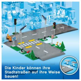 LEGO 60304 Intersección para montar, Juego de Construcción de Ciudades con Paneles y Carreteras para Montar