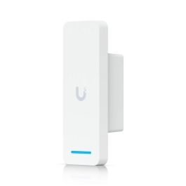 Ubiquiti Lector de Acceso Anti-Sabotaje con Montaje en Pared PoE+, IP55, Puerto RJ45 10/100 MbE, Blanco