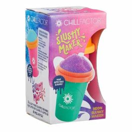 Chillfactor Máquina de granizar instantánea (congela, aprieta y disfruta) - Modelos surtidos, 10.5x10.5x18.8cm, para niños 4+ años Chillfactor Máquina de granizar instantánea (congela, aprieta y disfruta) - Modelos surtidos, 10.5x10.5x18.8cm, para niños 4+ años