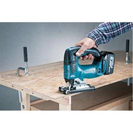 Makita DJV182Z Sierra de Calar Pendular a Batería 18V - Corte Madera 13.5cm / Acero 1cm