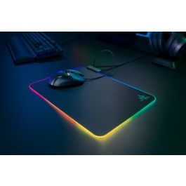 Razer Firefly V2 Negro Alfombrilla de ratón para juegos Razer Firefly V2 Negro Alfombrilla de ratón para juegos