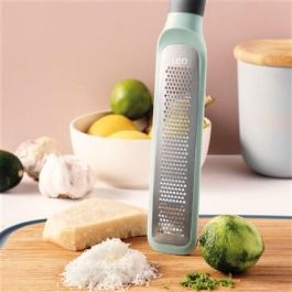 Berghoff 3950205 Rallador Zester Verde para Especias, Cítricos y Queso con Hoja de Acero Inoxidable y Mango Ergonómico