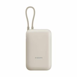 Xiaomi BHR9072GL Power Bank 10000mAh con Cable USB-C Integrado, Carga Rápida 22.5W, 3 Puertos, Beige