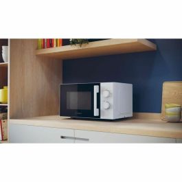 CMW20SMSLI Microondas Mono CANDY Idea - 20L - MO: 700W - UI mecánica - 5 niveles de potencia - Plata CMW20SMSLI Microondas Mono CANDY Idea - 20L - MO: 700W - UI mecánica - 5 niveles de potencia - Plata