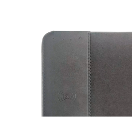 Q-connect Alfombrilla Gaming XXL con Cargador Inalámbrico e Iluminación RGB, 800x300x4 mm, Color Negro