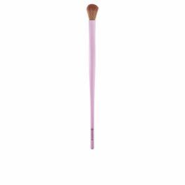 Essence #01-Blending is my cardio Brocha de Maquillaje para Difuminar Sombras de Ojos, Cerdas Suaves, Mango 100% Reciclado 1 Unidad Precio: 2.95000057. SKU: B14WWM2HRG