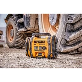 DeWALT DCC018N - Compresor de aire compacto sin cable 11 bar 2,5 kg para uso portátil y eficiente
