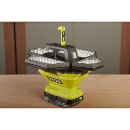 Ryobi RYO4892210239747 Foco LED 360° 18V con 4 paneles de luz y 3 intensidades: 3.500 / 2.000 / 1.000 / 500 lúmenes