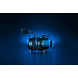 Razer BlackShark V2 Pro Auriculares Gaming Inalámbricos para PlayStation, 2.4 GHz y Bluetooth, Negros