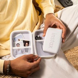 Fujifilm Impresora Instax Mini Link 3 - Fotografías Instantáneas con Efectos AR 3D, Diseño Compacto y Conexión Inalámbrica