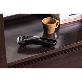 Cortapelos - WAHL - 1911.0467 Lithium Pro LCD Clipper - 6 W - 100 min - 6 peines - Negro Cortapelos - WAHL - 1911.0467 Lithium Pro LCD Clipper - 6 W - 100 min - 6 peines - Negro