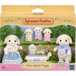 Sylvanian Families Familia Conejo Flor 5735 Incluye 2 Figuras Adulto 3 Trillizos y Carrito Precio: 39.88999982. SKU: B1BLPBDEX7