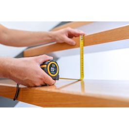 Koma Tools Flexómetro Compact 5m x 25mm ABS Antideslizante, Cinta Amarilla Mate, 1 Posición Bloqueo, Clip Cinturón