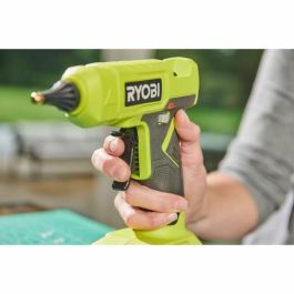 Ryobi RGLU18-0 Pistola de pegamento 18V con indicador de calentamiento y gatillo de velocidad variable, incluye 3 barras.