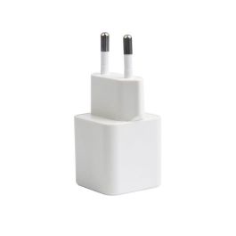 eSTUFF INFINITE USB-C Charger EU PD 30W GaN. - White - 98% Recycled Plastic eSTUFF INFINITE USB-C Charger EU PD 30W GaN. - White - 98% Recycled Plastic