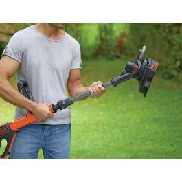 Black+Decker STC1820EPC Cortadora Inalámbrica 18V Litio 2Ah - Recortadora de Jardín 28cm Corte, 2 Velocidades Eco-Turbo, Cabezal Giratorio
