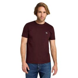 Camiseta de Manga Corta Hombre Lee Patch Logo Velvet Beet Marrón XL Precio: 29.9959. SKU: B1E72AKS9Q