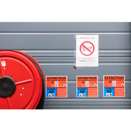 Djois Portacatalogos funda de presentacion adhesiva removible DIN A4 con esquina magnetica capacidad 10 hojas pack 5 unidades