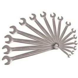 KS TOOLS 922.0045 Juego de 16 llaves combinadas métricas de 8 a 24 mm, ángulo de horquilla y ojo inclinado a 15°, en caja Precio: 117.49999998. SKU: B1KJWT89HB