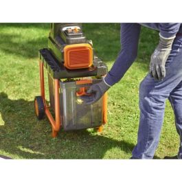 BLACK & DECKER Trituradora de plantas 2800W BEGAS5800