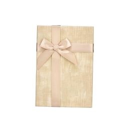Set 3 Cajas de Cartón Rectangular Natural con Rayas y Lazo - Pincello 23x16x10 cm (12 Unidades) Set 3 Cajas de Cartón Rectangular Natural con Rayas y Lazo - Pincello 23x16x10 cm (12 Unidades)