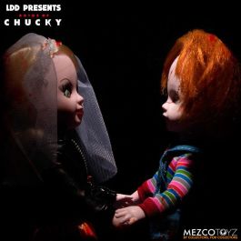 MEZCO TOYZ Muñecos Living Dead Dolls Chucky y Tiffany Set de 2, 25cm, articulados, PVC con ropa de tela
