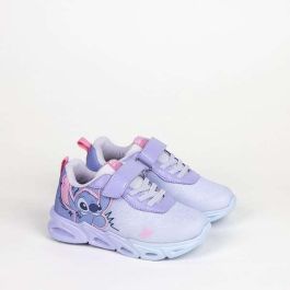 Cerdá T028 Deportiva Infantil Stitch con Luces para Niños, Suela Ligera EVA, Color Púrpura, Talla 28, Edad Mínima 3 Años Cerdá T028 Deportiva Infantil Stitch con Luces para Niños, Suela Ligera EVA, Color Púrpura, Talla 28, Edad Mínima 3 Años