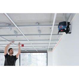 Bosch Professional GCL 2-50 C + RM2 + BT 150 (AA) Láser de líneas cruzadas con Trípode BT 150 y Soporte RM2 para Interior/Exterior 0601066G02