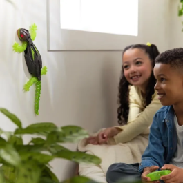 Spin Master Hex Bots Robot Lagarto Trepador De Paredes 6070281 con Control Remoto, Juguete Interactivo para Niños +4 Años