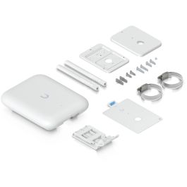 Ubiquiti WiFi 7 Access Point Exterior All-Weather 4 Spatial Streams 2.5 GbE PoE+ IPX6 Antena Direccional Integrada Blanco