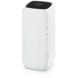 Zyxel FWA505 Router de red móvil 5G Indoor Wi-Fi 6 (802.11ax) Blanco