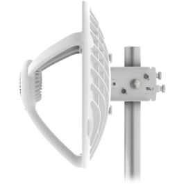 Ubiquiti AF60-LR Puente WiFi airFiber 60 GHz 1800 Mbit/s Enlace Exterior 12 km Blanco con PoE y Ethernet Gigabit Precio: 367.49999968. SKU: B1ESMZJT2Q