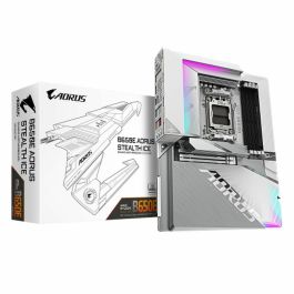 GIGABYTE B650E AORUS STEALTH ICE AAANV27826 Placa Base AMD AM5 DDR5 Wi-Fi 7