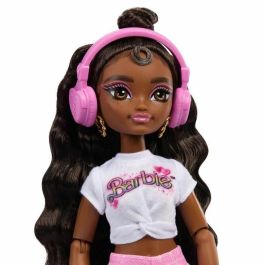 Barbie JFX97 Muñeca Brooklyn Dreambesties Roller con Patines, Casco y Accesorios, 11 Puntos de Articulación para Niños +3 años Barbie JFX97 Muñeca Brooklyn Dreambesties Roller con Patines, Casco y Accesorios, 11 Puntos de Articulación para Niños +3 años