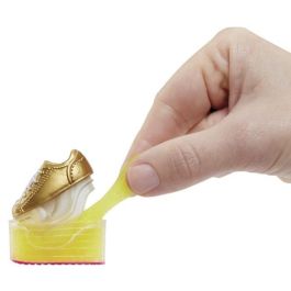 Rainbow High LIT0035051120186 Muñeca de Alta Moda Sunny Amarillo, 28cm con Purpurina, Kit de Limo y Mascota