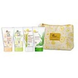 FLEURANCE NATURE Cofre Neceser Al Cotidiano 4 Productos 50Ml Champú Suave Bio Gel Aloe Vera Bio Gel Ducha Cítrico-Flores Blancas Gel Ducha Verbena-Bergamota Precio: 16.50000044. SKU: B1HNLD4Z4L