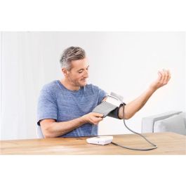 Beurer BM-51 Tensiómetro de Brazo EasyClip con Tecnología de Inflación Automática, Memoria para 2 Usuarios, Pantalla XL y Detector de Arritmias