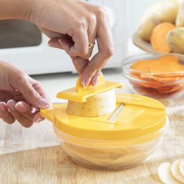 Set para Hacer Chips al Microondas con Mandolina y Recetas Chipit InnovaGoods Set para Hacer Chips al Microondas con Mandolina y Recetas Chipit InnovaGoods