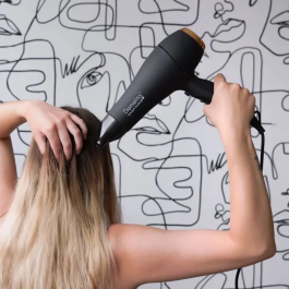 Saint Algue Secador de Pelo Demeliss ULTRA 2200 Turmalina Iónica DC 2200W con Concentrador, 2 Velocidades y 3 Temperaturas