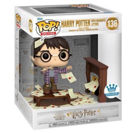 Funko Figura POP Deluxe Harry Potter Anniversary Harry Potter with Hogwarts Letters Exclusive Vinilo en Caja Regalo con Ventana Precio: 37.50000056. SKU: B16VTXE5AP