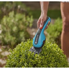 Gardena 9884-20 ClassicCut Li Shears, Tijeras de Batería 3.6V 2.5Ah con Protección de Cuchillas y USB-C Gardena 9884-20 ClassicCut Li Shears, Tijeras de Batería 3.6V 2.5Ah con Protección de Cuchillas y USB-C