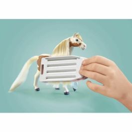 Playmobil Ellie con Caballo y Accesorios para Peinar el Pelo