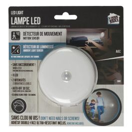 Lámpara 4 Leds Con Sensor Movimiento Pilas Blanco Frío 50 Lúmenes Precio: 5.50000055. SKU: B19GAP2PBL