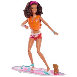 Barbie Hpl69 Muñeca de la Película The Movie Surf articulada con Tabla de Surf, Cachorro y Accesorios de Playa