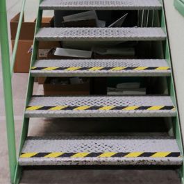 Tarifold 197604 Rollo Cinta de Seguridad Adhesiva Antideslizante 50mm x 18.3 Metros Negro/Amarillo